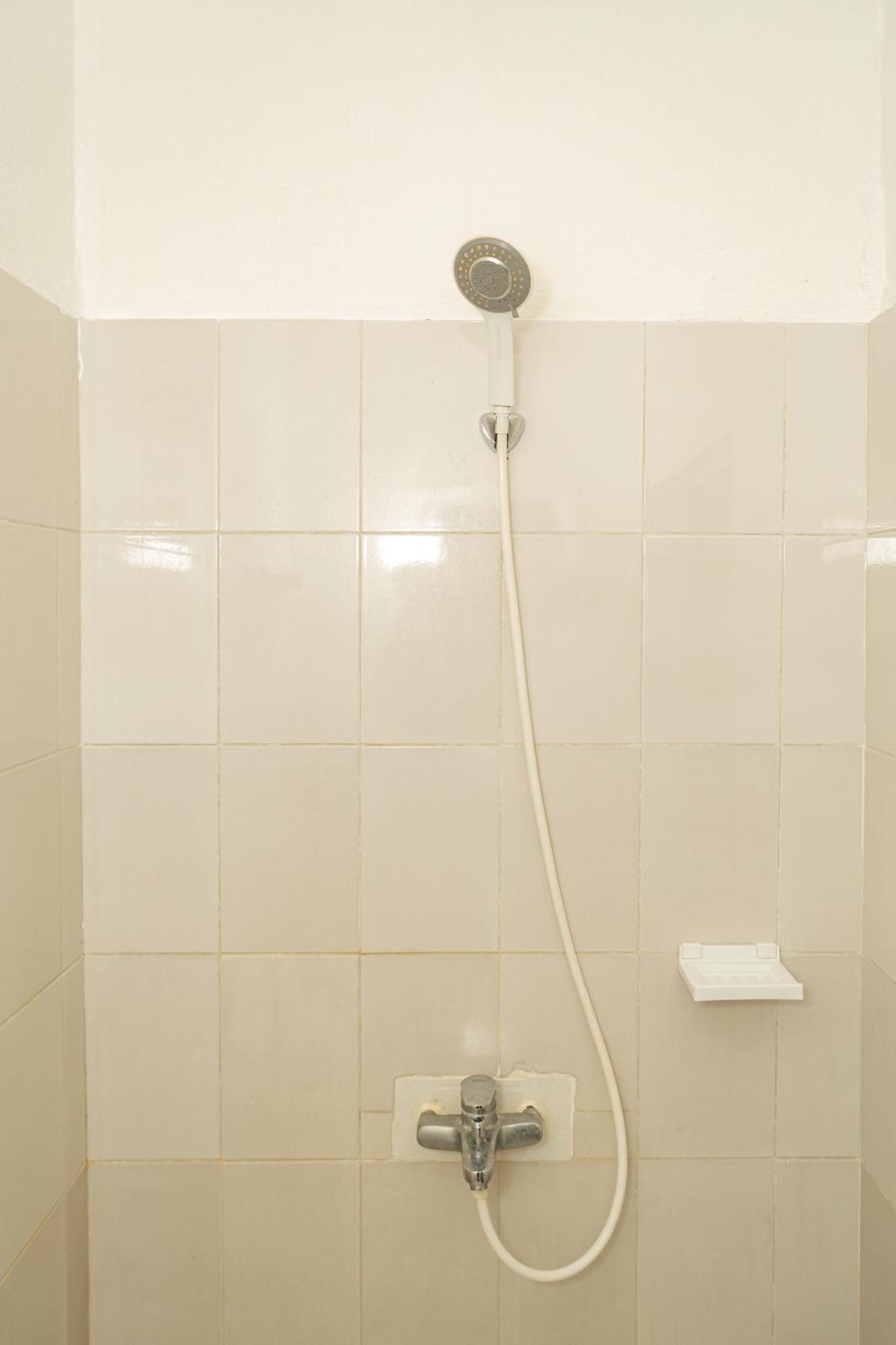 קוטונו Tahiti Hotel מראה חיצוני תמונה