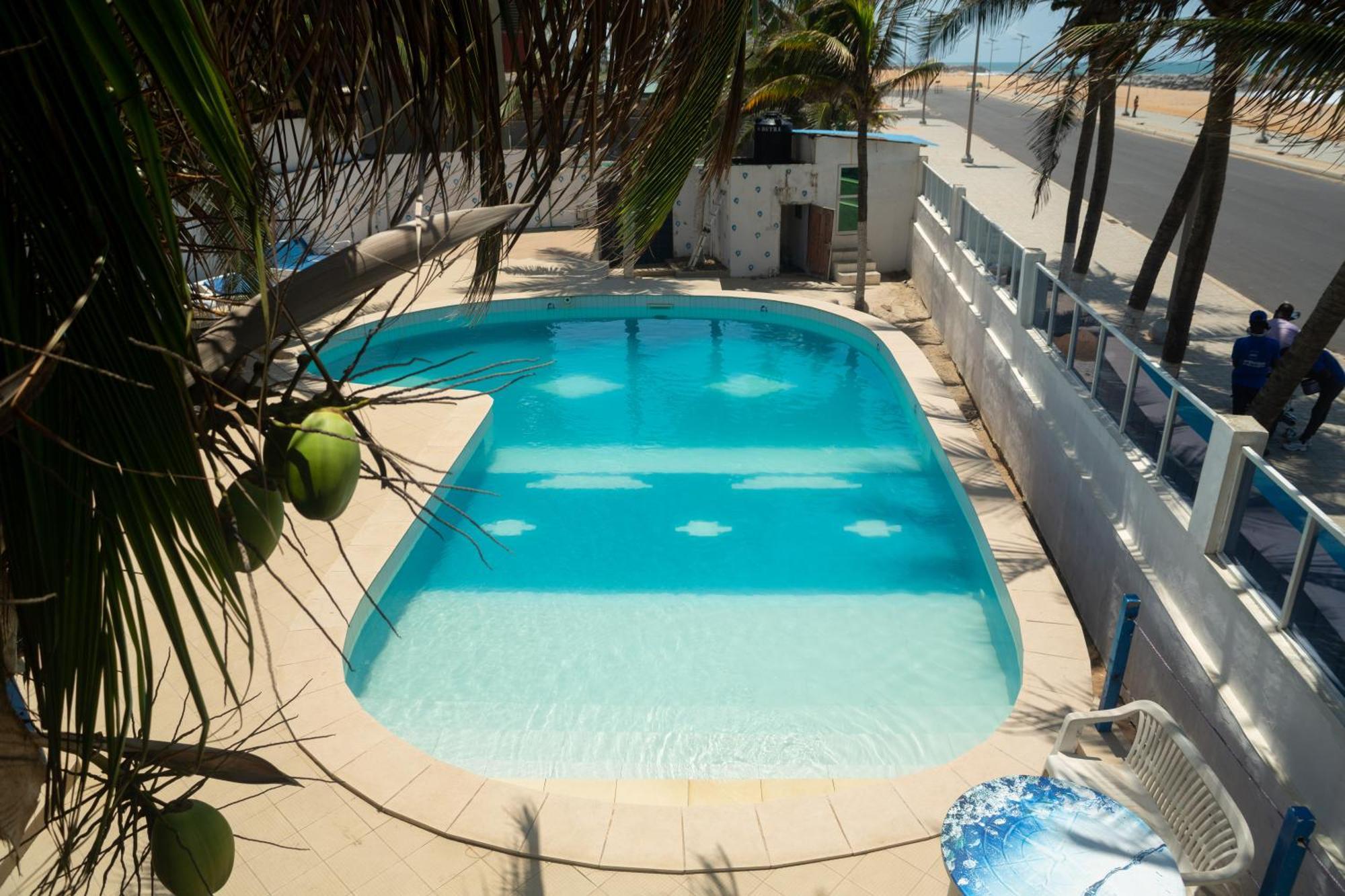 קוטונו Tahiti Hotel מראה חיצוני תמונה
